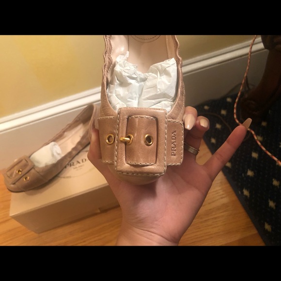 PRADA FLATS - Picture 2 of 5
